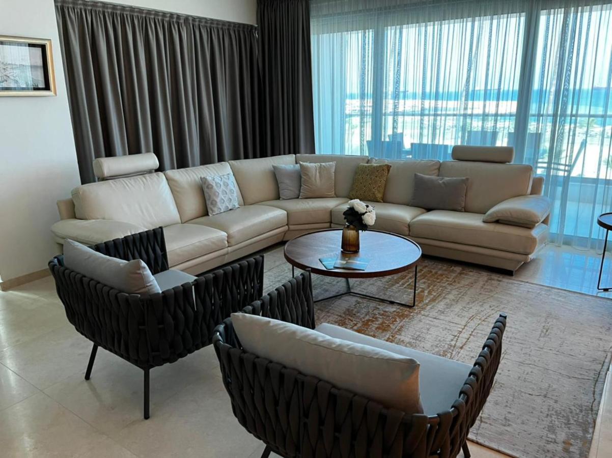 Aphrodite Plaza Larnaca Dış mekan fotoğraf